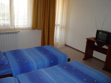 Фото номера Апартаменты с 2 спальнями (для 5 взрослых) Отель Centaur Family Hotel г. Рила 2